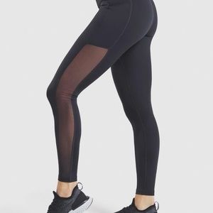 Gymshark sz small mesh legging